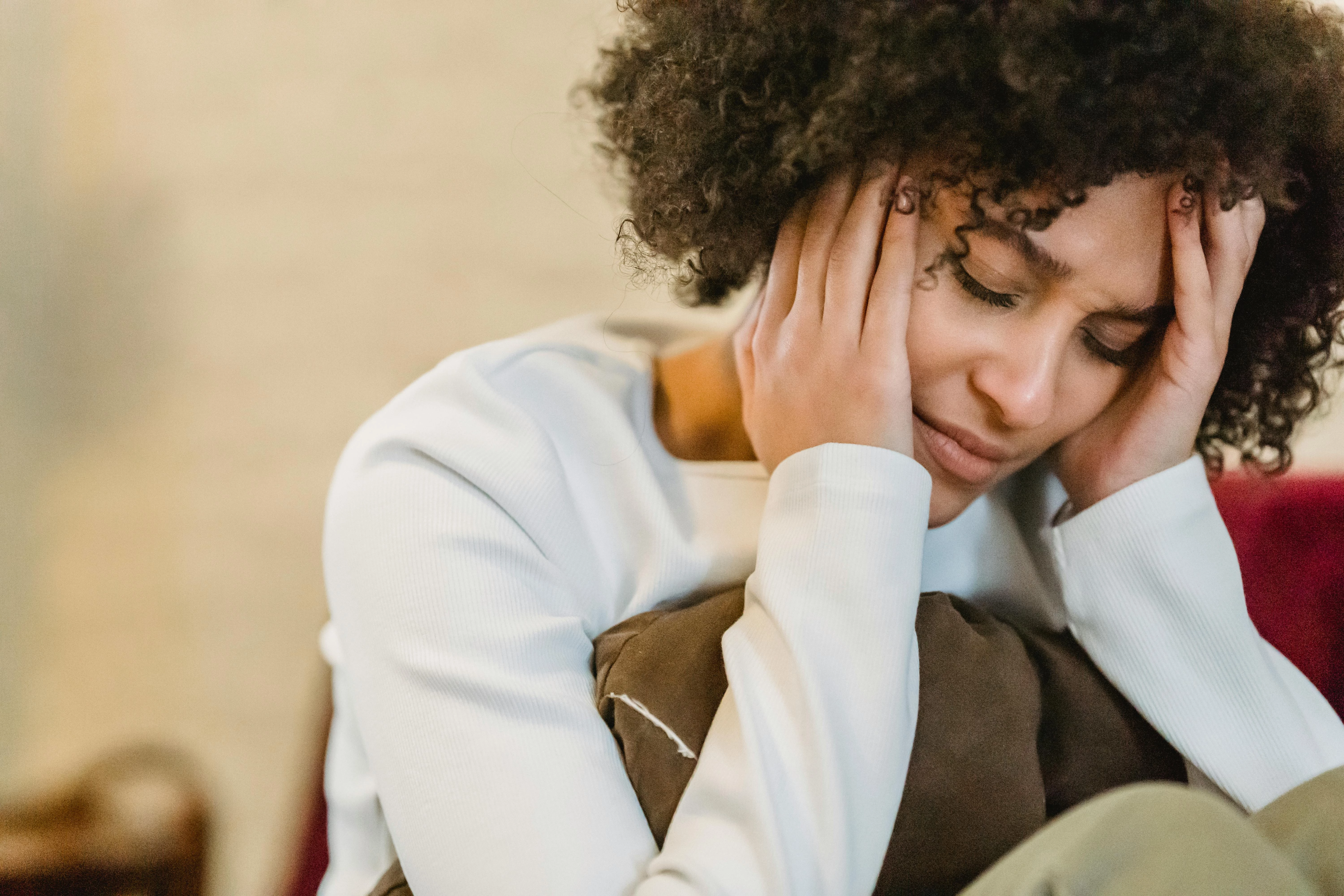 Can Depression Cause Dizziness? Symptoms, Causes, and What to Do